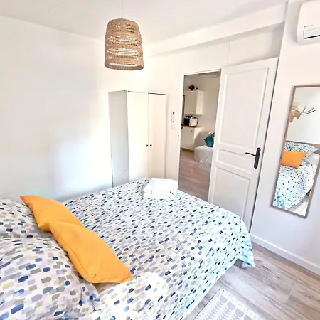 Appartamento 2 Pièces Avec Balcon, Clim Et Parking Au Port De